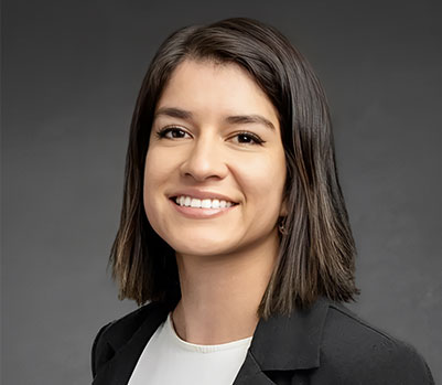 Headshot of Erika Solar-Lezama, smiling woman with short hair. 5-star reviews.